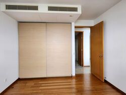 Marina Bay Residences (D1), Condominium #556369131